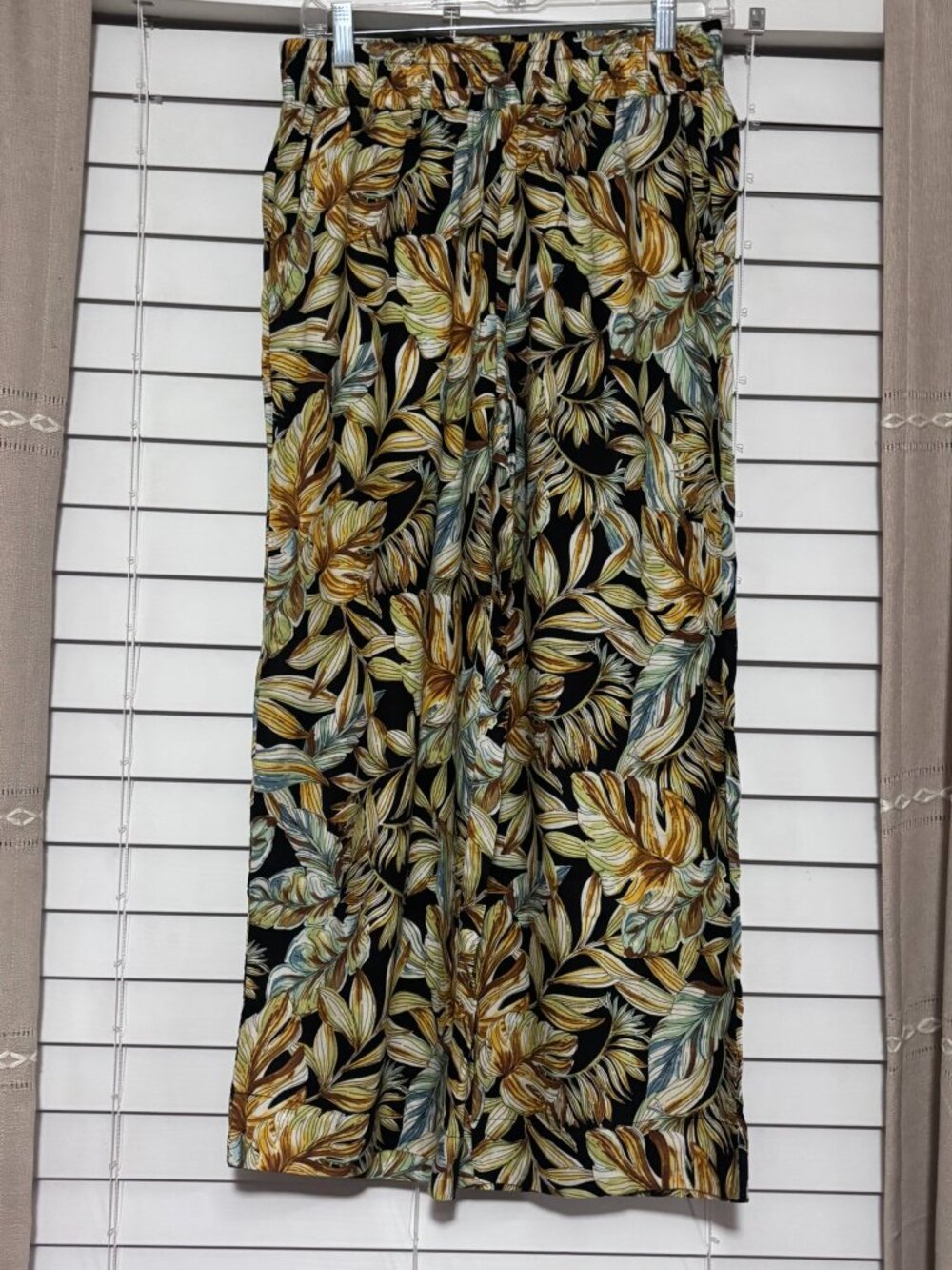 Panama Jack Tropical Leaf Linen Blend Wide Leg Pants Black Gold Size S